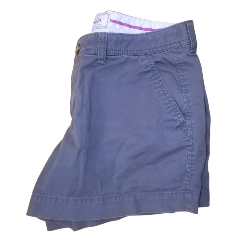 Old Navy Khaki Green Shorts Women's Size 6 - Picture 4 of 6